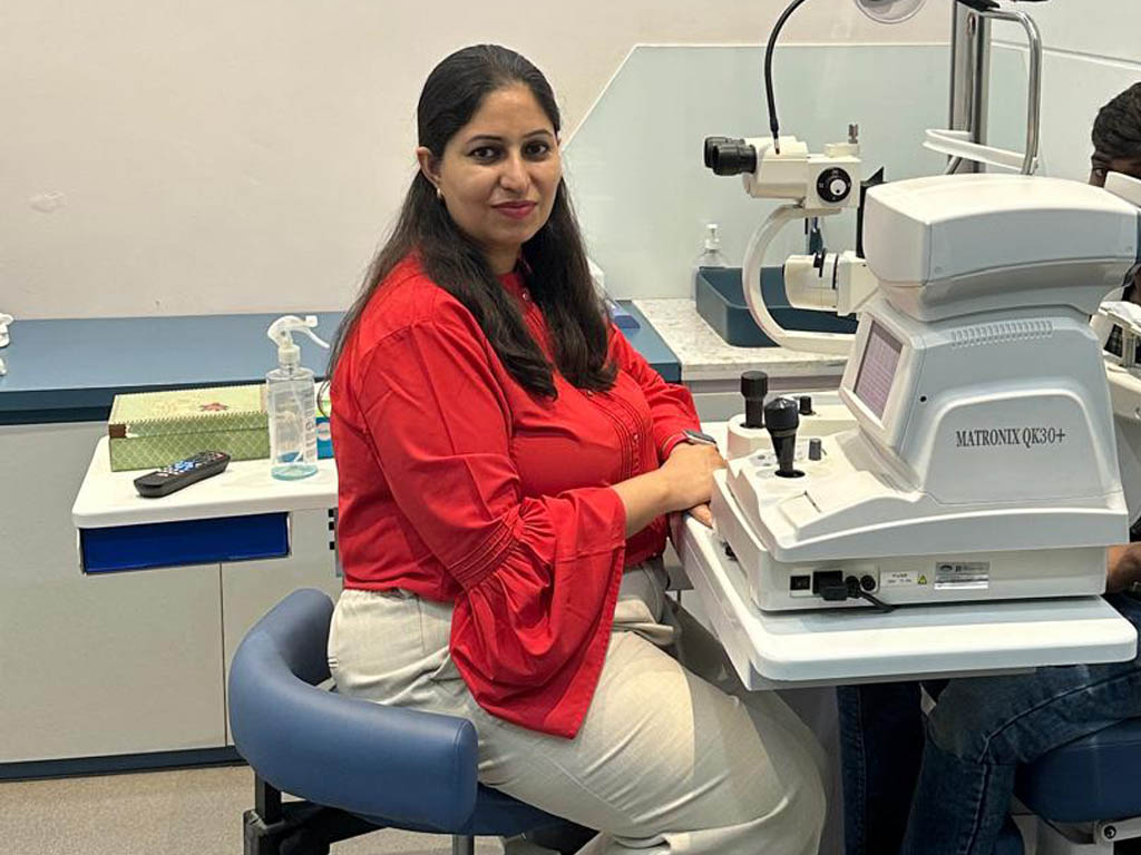 Dr Ishita Anand Eye Specialist