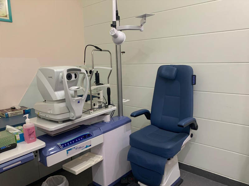 Dr I's Clinic: Ishita Anand Eye Specialist Dr I's Clinic: Ishita Anand Ophthalmologist